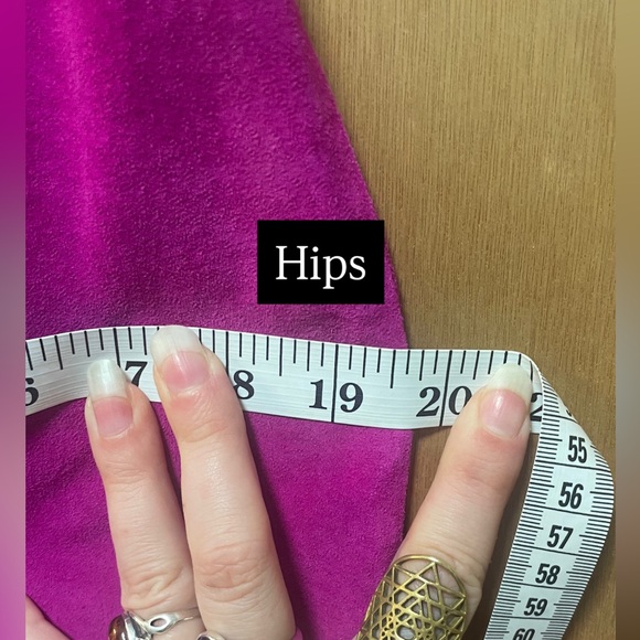 Vintage 90’s Neon Fuchsia Leather Suede Mini Skirt - Picture 10 of 12